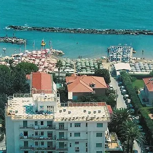 Casavacanze Internazionale Апарт-отель Диано-Марина
